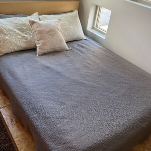 Restoration Hardware Coverlet Quilt Queen